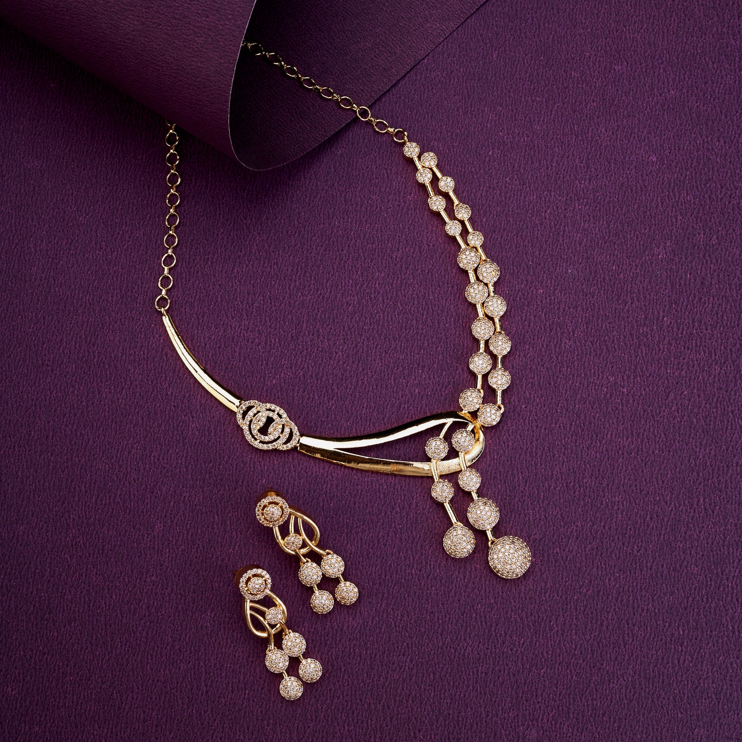 Moonpetal Gold Plated Necklace