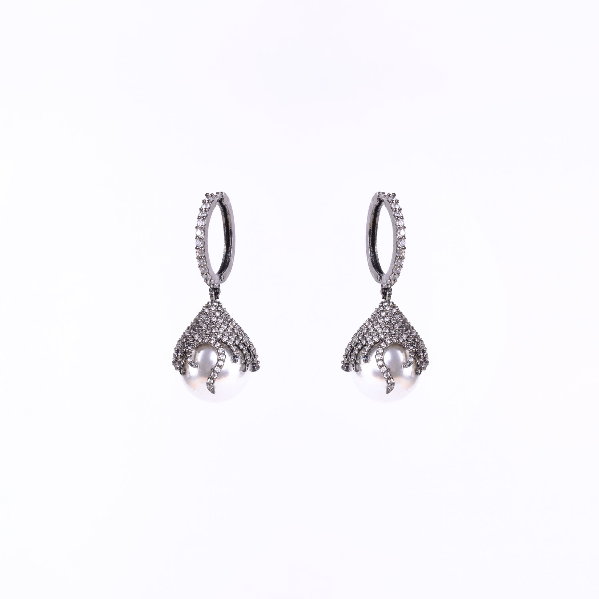 White Noir Earrings - Opal Touch