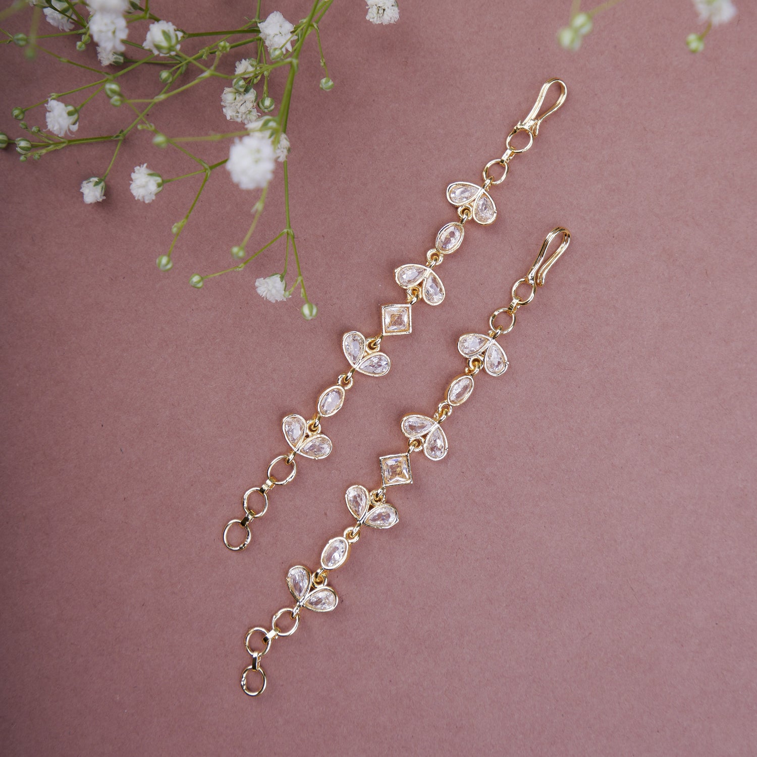 Ear chain