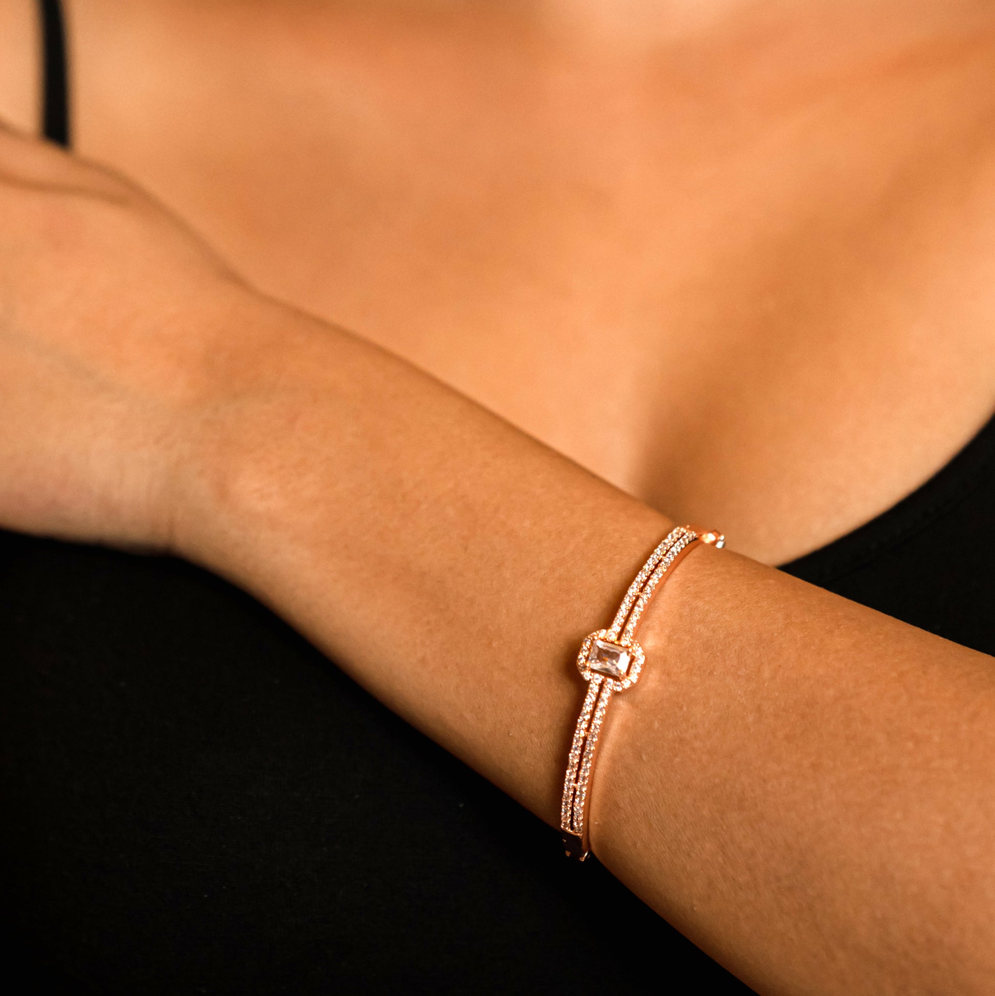 White Brilliance Rose Gold Bracelet - Opal Touch