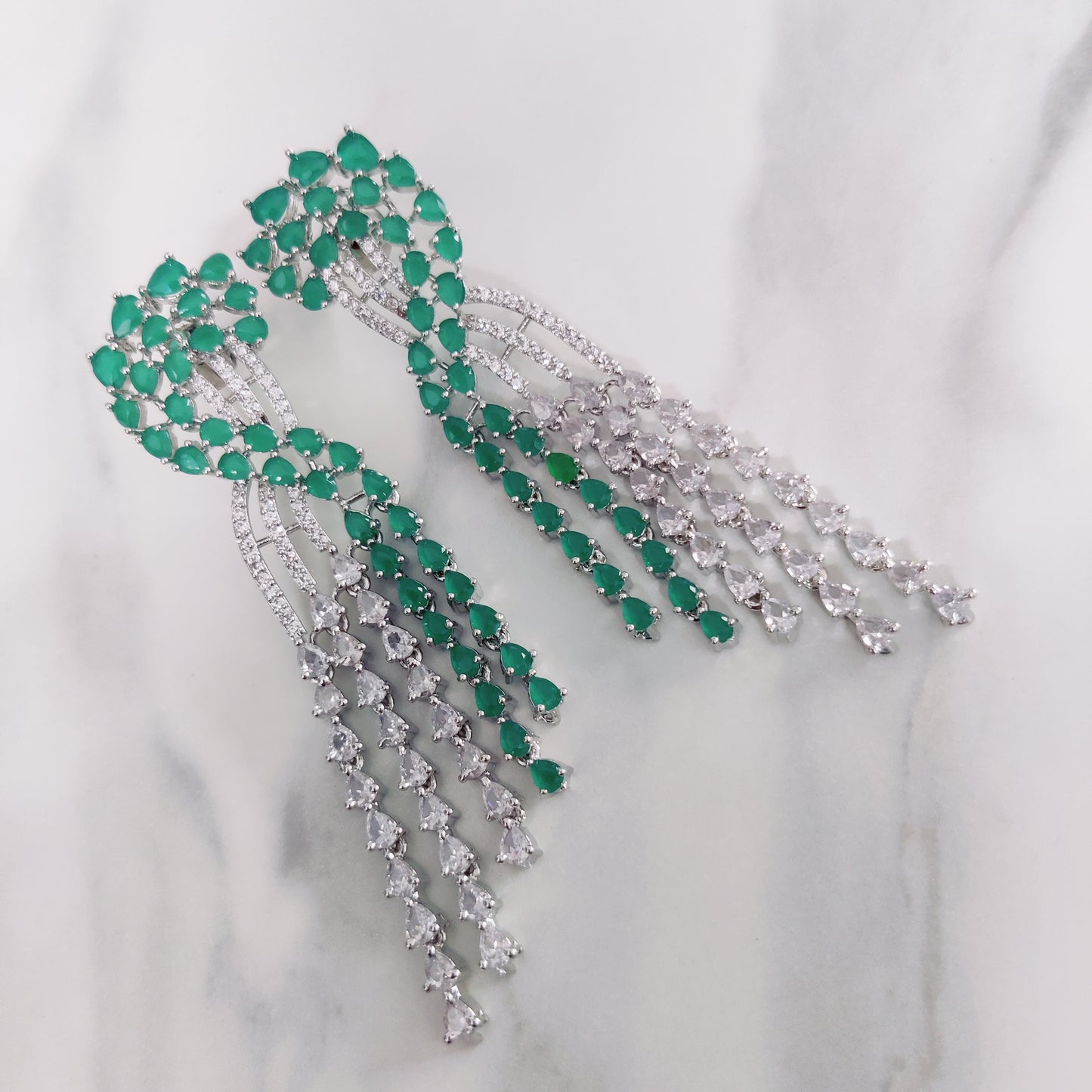 Graceful Green-White Earrings - Opal Touch