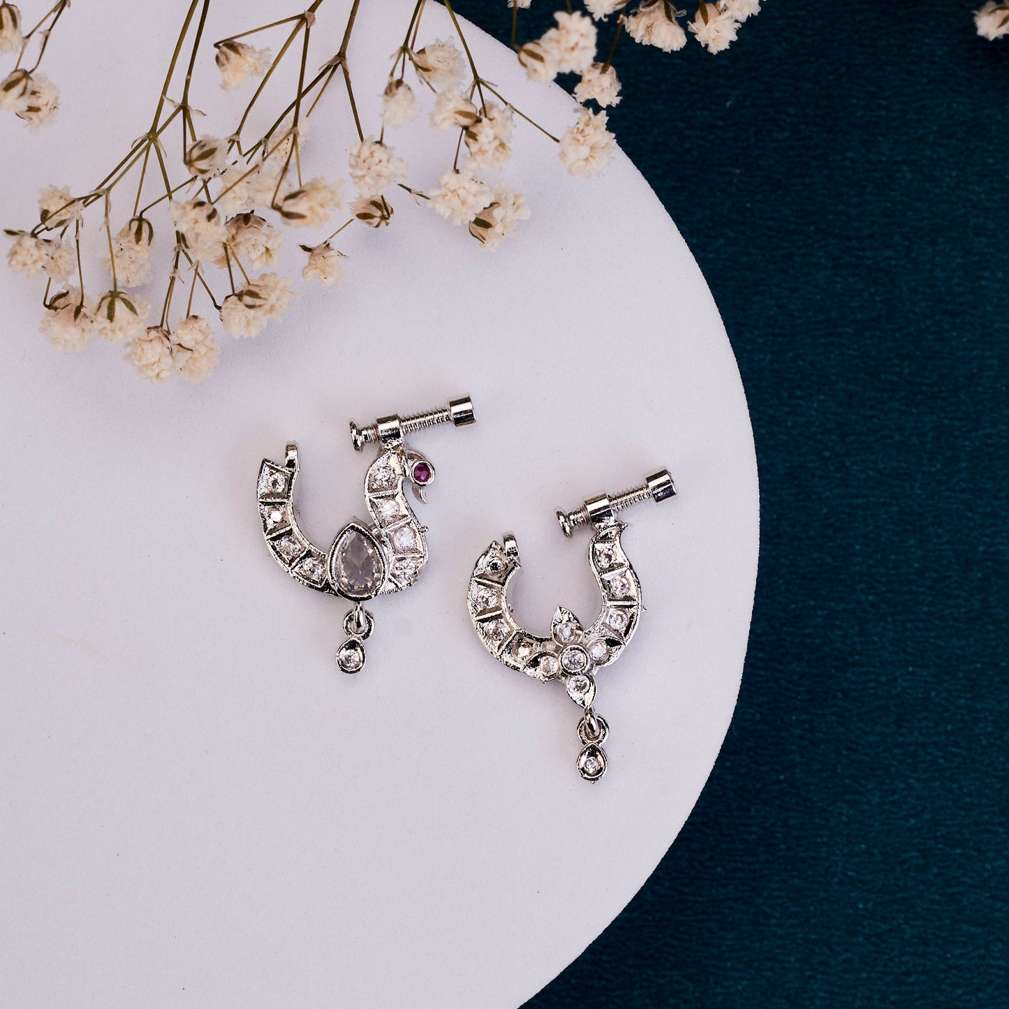Traditional Swan Shaped Rhodium Plated Combo Nose Pins
