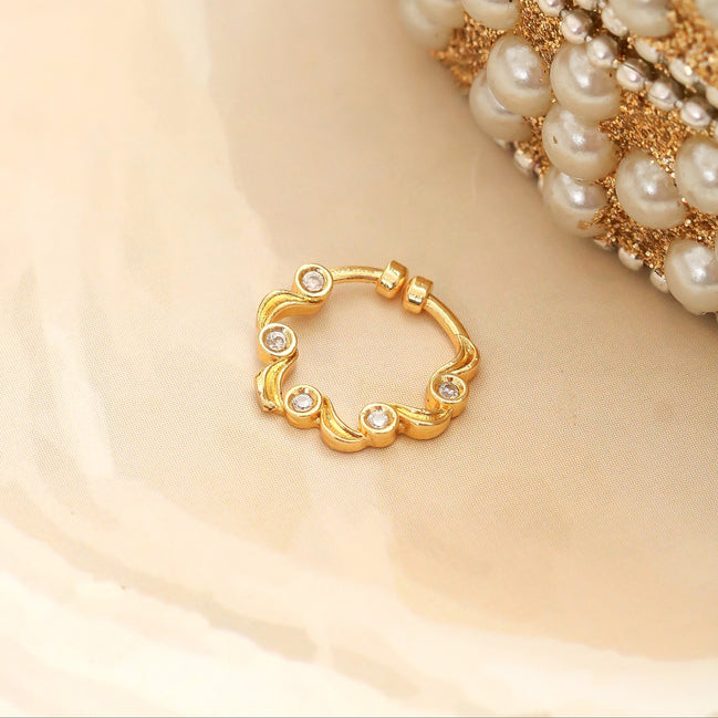 Hoop Wave Gold Plated AD Nose Pin