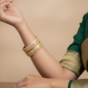 Suvarna Rekha Mehendi Plated Bangles