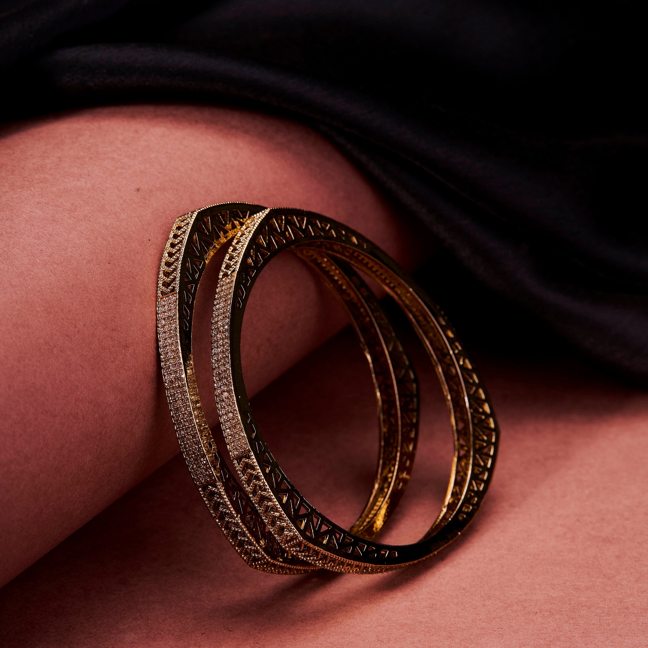 Traditional Triangular Mehendi Plated Bangles
