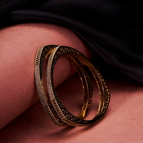 Traditional Triangular Mehendi Plated Bangles