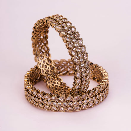 Circular Leaflet Mehendi Plated Bangles