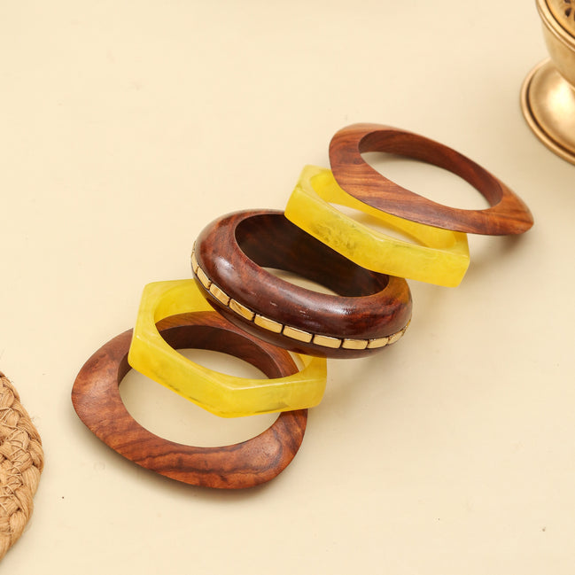 Handcrafted Resin & Sheesham Wood Bangle Set with Geometric and Beaded Pattern - Pack of 5 (Size-2.6)