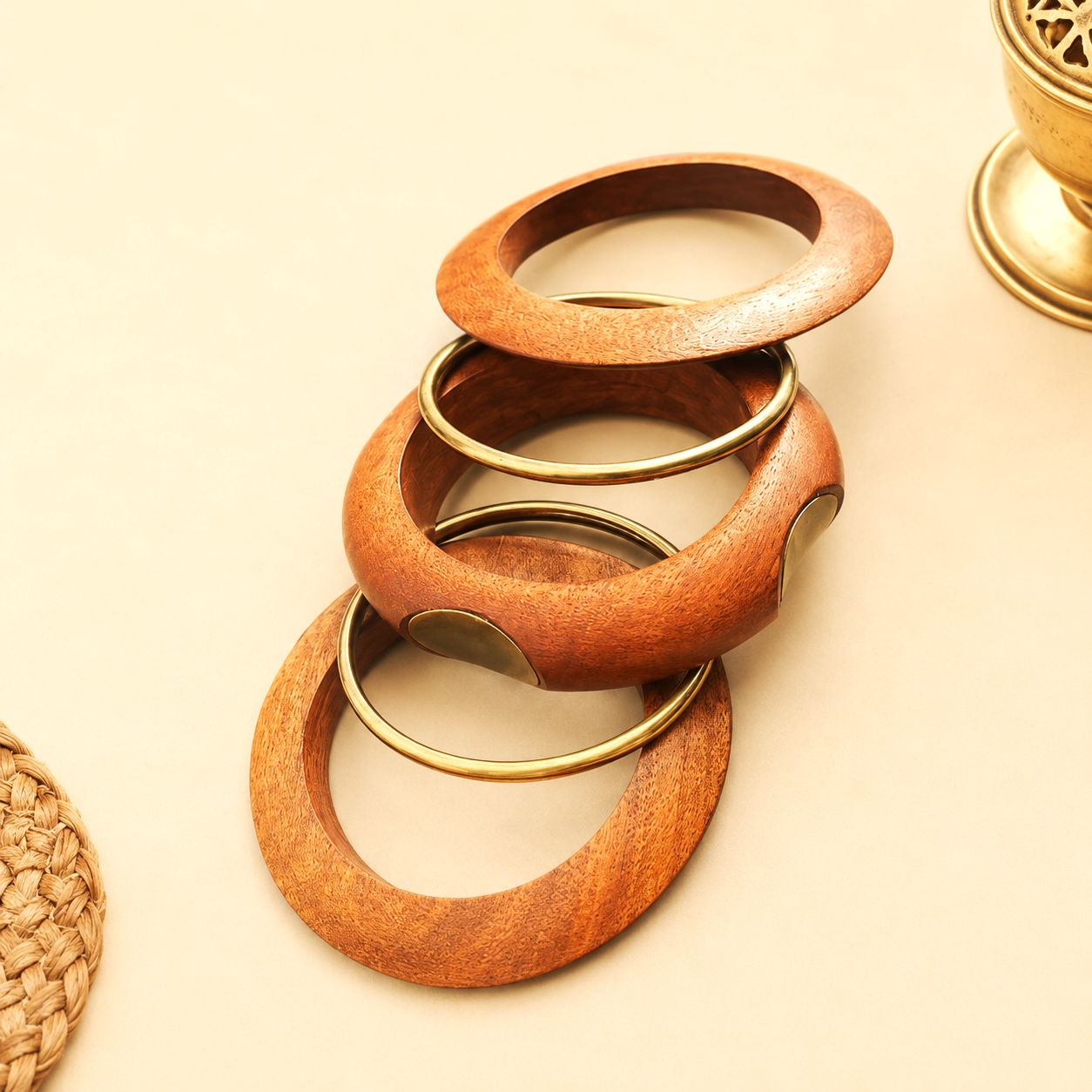 Antique Gold Plated Sheesham Wood Bangle Set with Textured Pattern and Oval Accent Design - Pack of 5