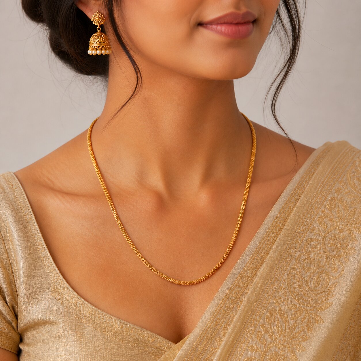 Elegant Radient Gold Plated Chain