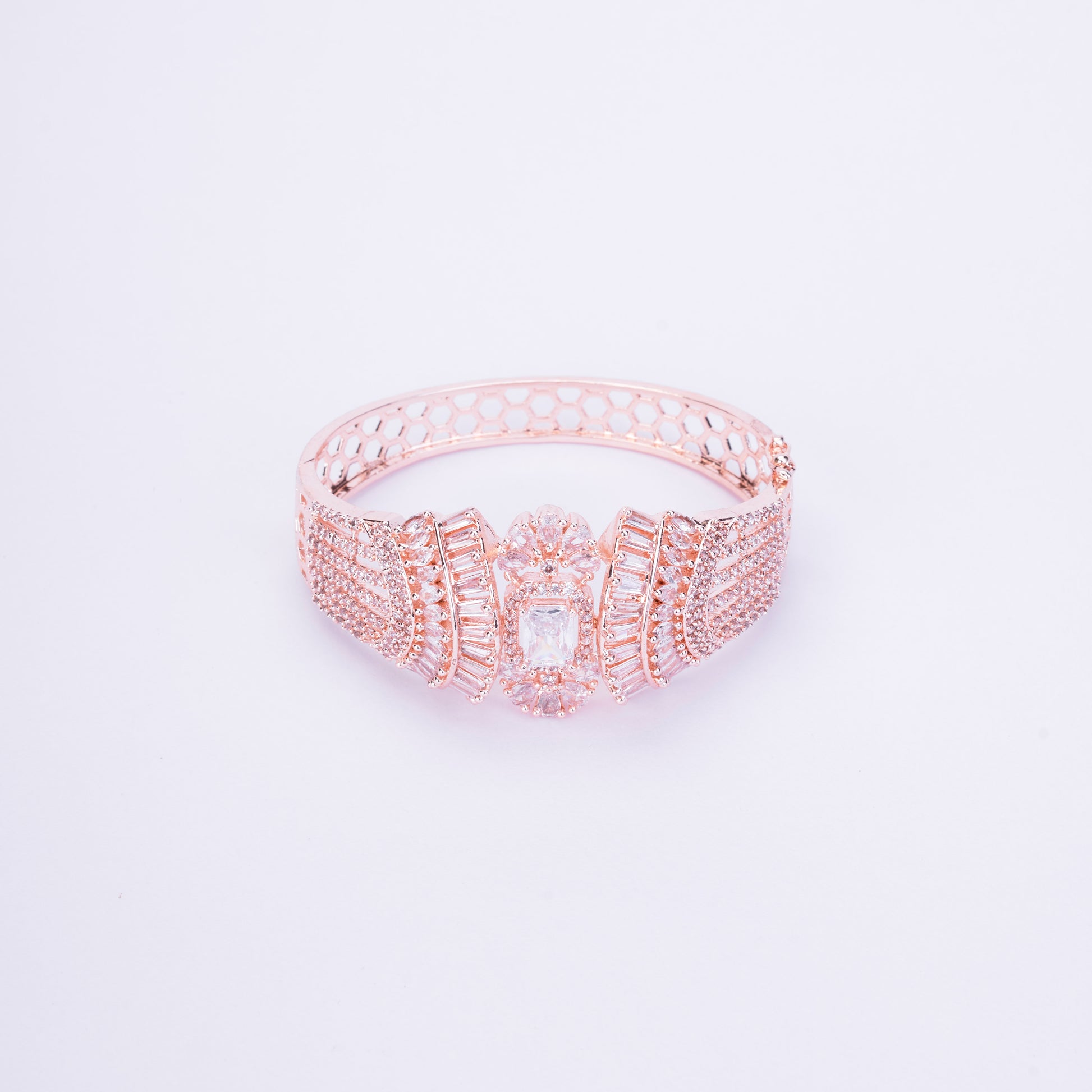 Timeless White Bracelet - Opal Touch