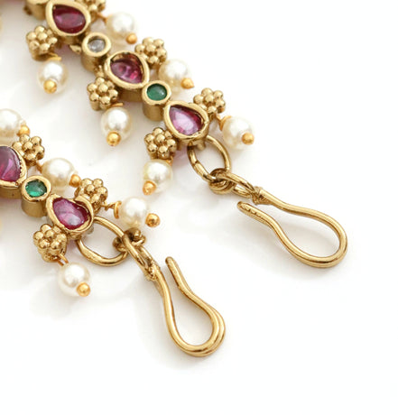 Pearl Intricated Mehendi Plated Matil
