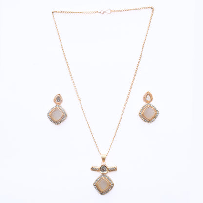 Ornate Elegance Gold Plated Locket Set