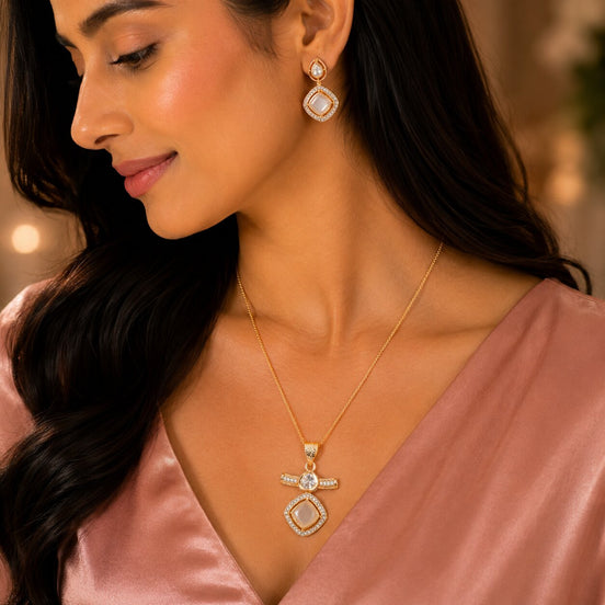 Ornate Elegance Gold Plated Locket Set
