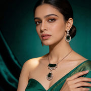 Halo Designed Mehendi Plated Locket Set with Earrings