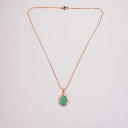 Oval Shape Gold‑Plated Pendant with chain