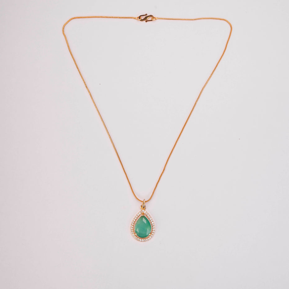 Oval Shape Gold Plated Pendant with chain