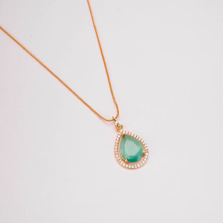 Oval Shape Gold‑Plated Pendant with chain