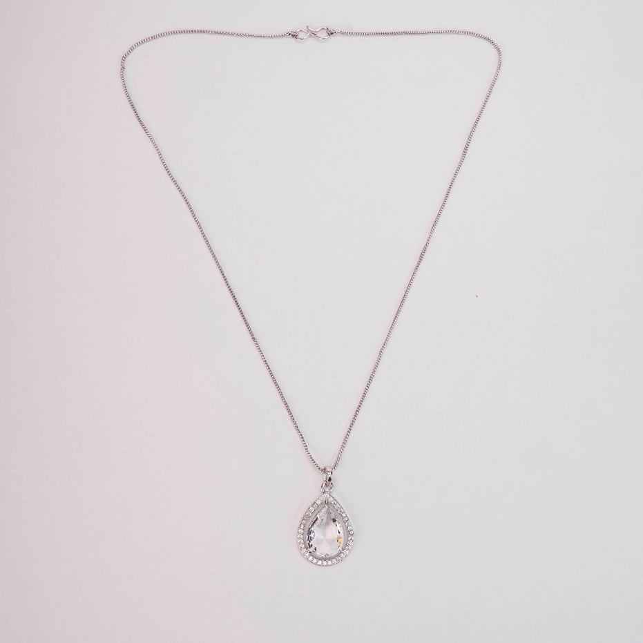 Oval Shape Rhodium Plated Pendant with chain