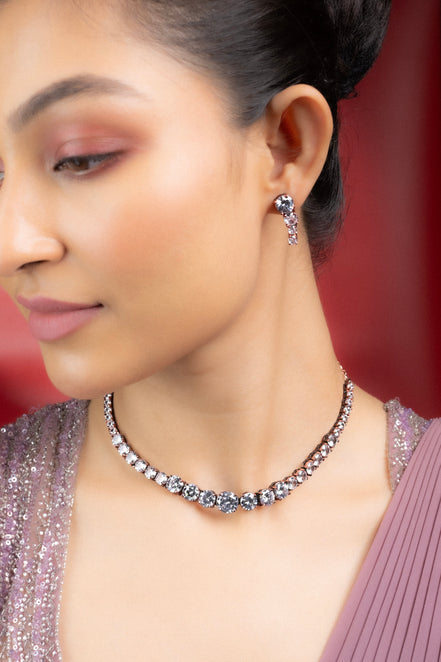Noir Delight Necklace