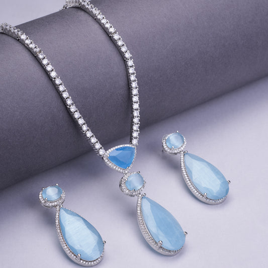 Opal Touch - Sapphire Glow Necklace - Necklace