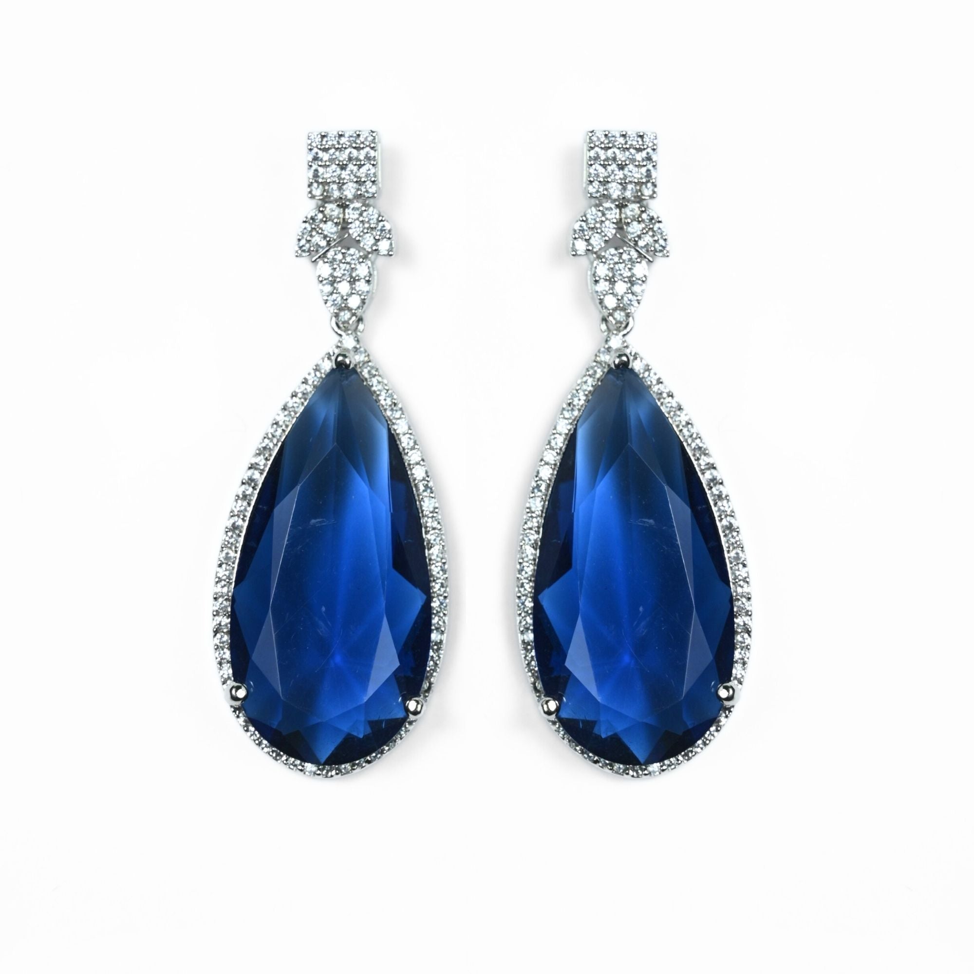 Sapphire Glow Necklace