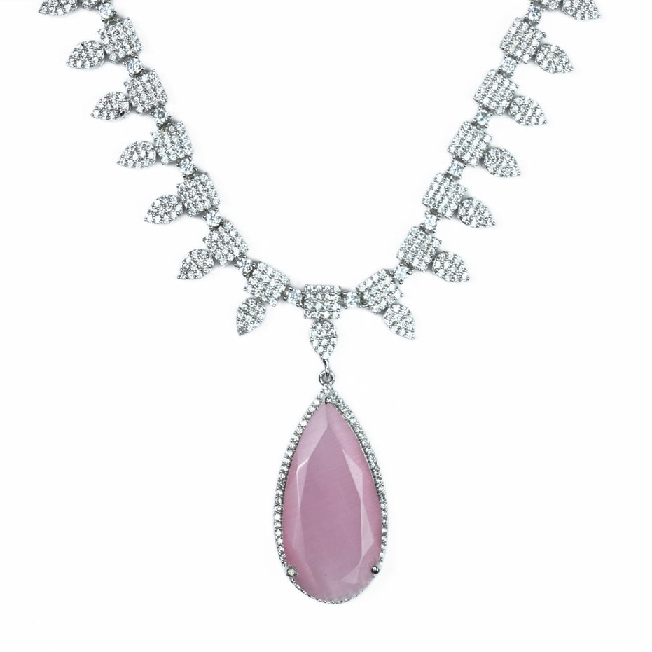 Rhodium Plated Designer Teardrop Pendant & Matching Earrings, with Leaf Drop Pattern, Necklace Set