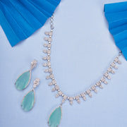 Rhodium Plated Designer Teardrop Pendant & Matching Earrings, with Leaf Drop Pattern, Necklace Set