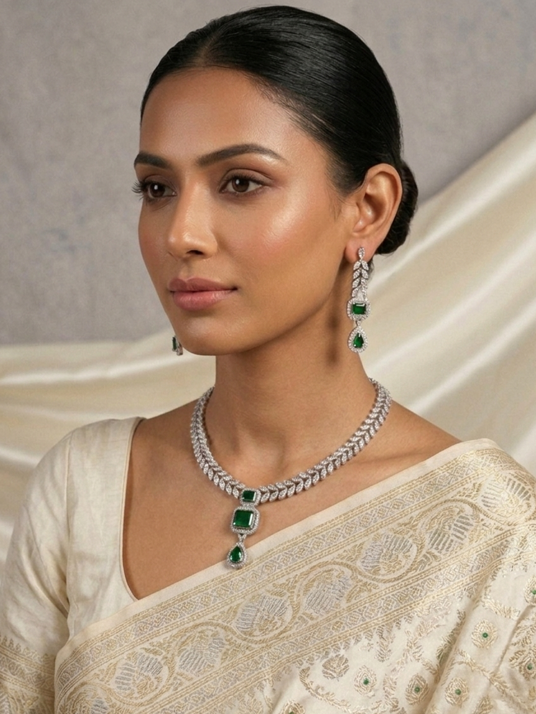 Beautiful Radiant  Necklace