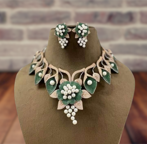 Timeless Flower Petals Rose Gold Necklace - Opal Touch