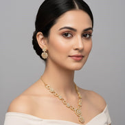 Traditional Round Gold Plated Necklace Set