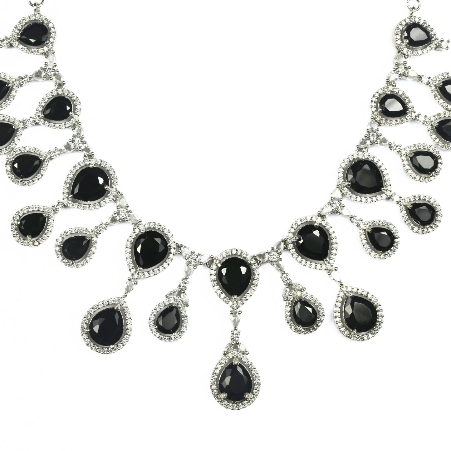 Enchanted Emerald Elegance Necklace in Rhodium
