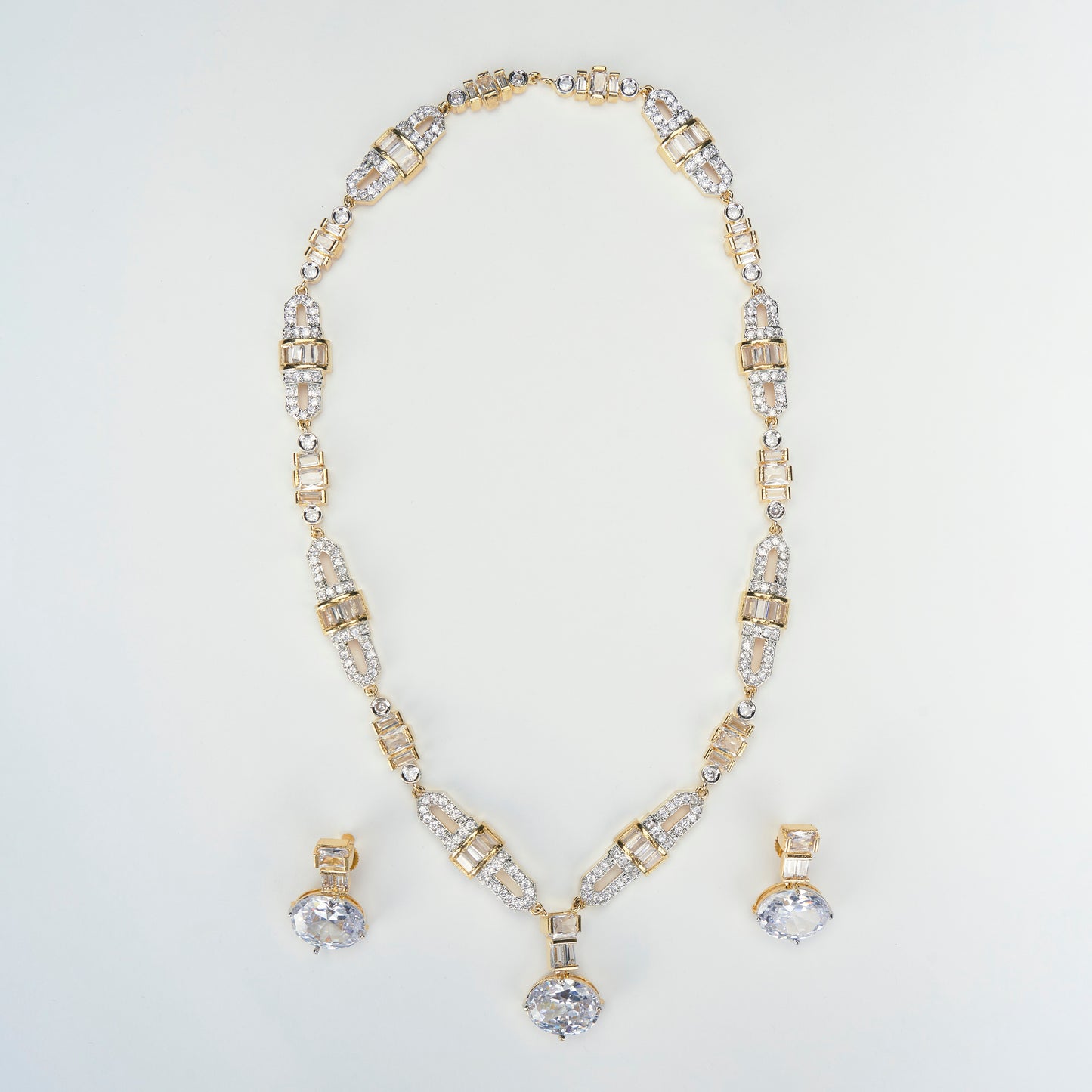 Two-Toned White Elegance Necklace - Opal Touch