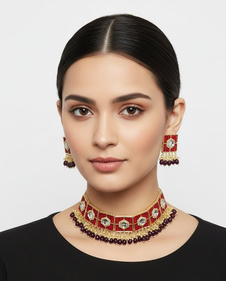 Stylish Chocker Necklace Set With Pearls