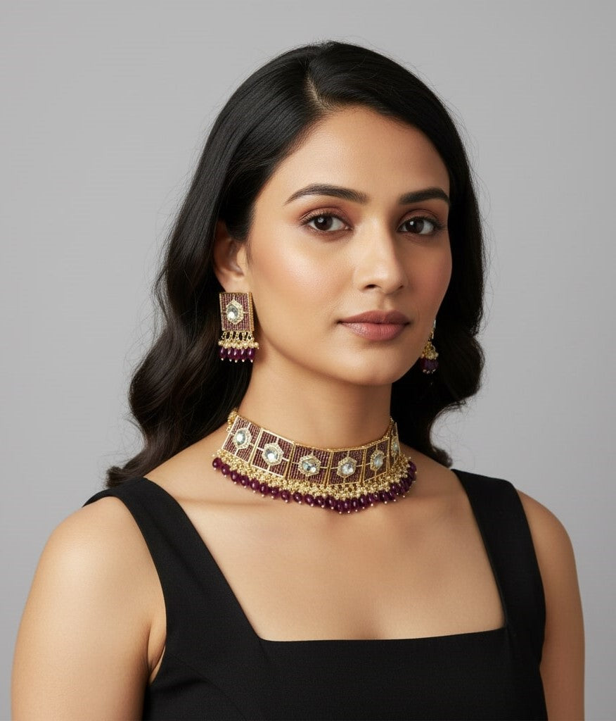 Stylish Chocker Necklace Set With Pearls
