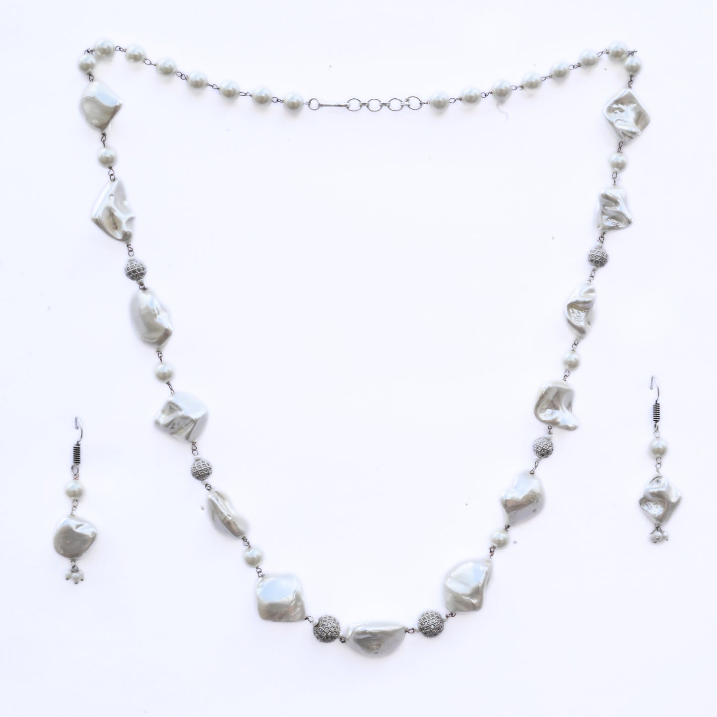 Pearl Mirage Rhodium Plated Necklace