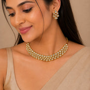 Gold Plated Kundan Leaf Pattern Choker Necklace Set with Adjustable Thread