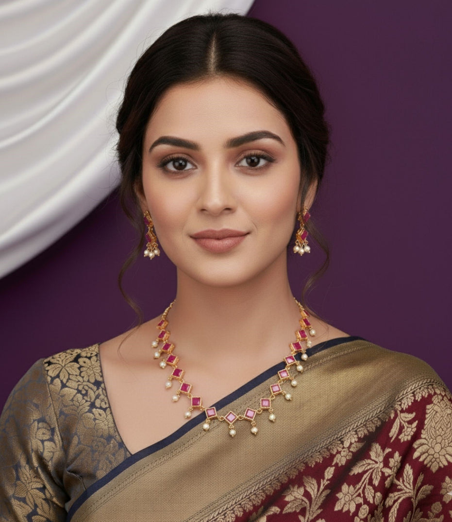 Veloura Gold Plated Necklace Set