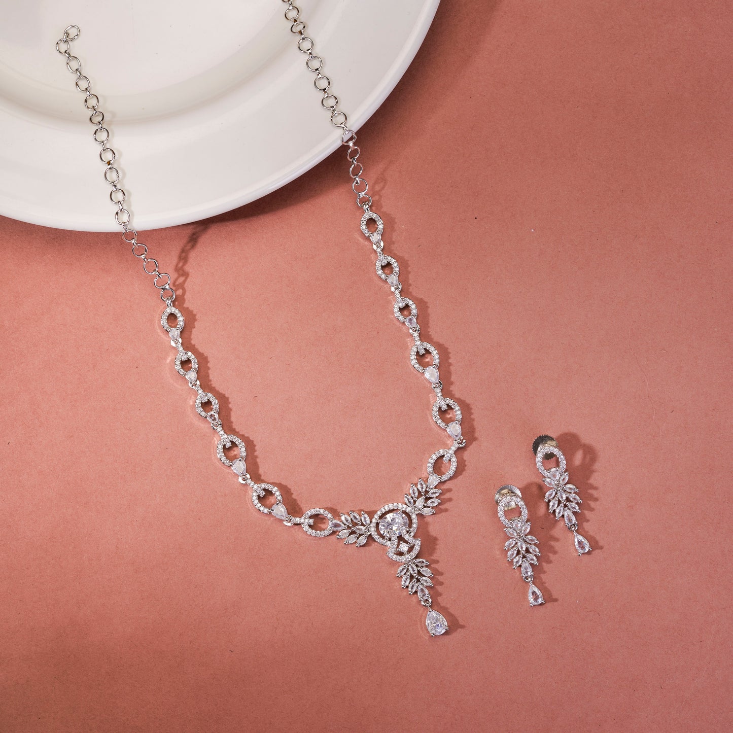 Emerald Enlace Rhodium Plated Necklace