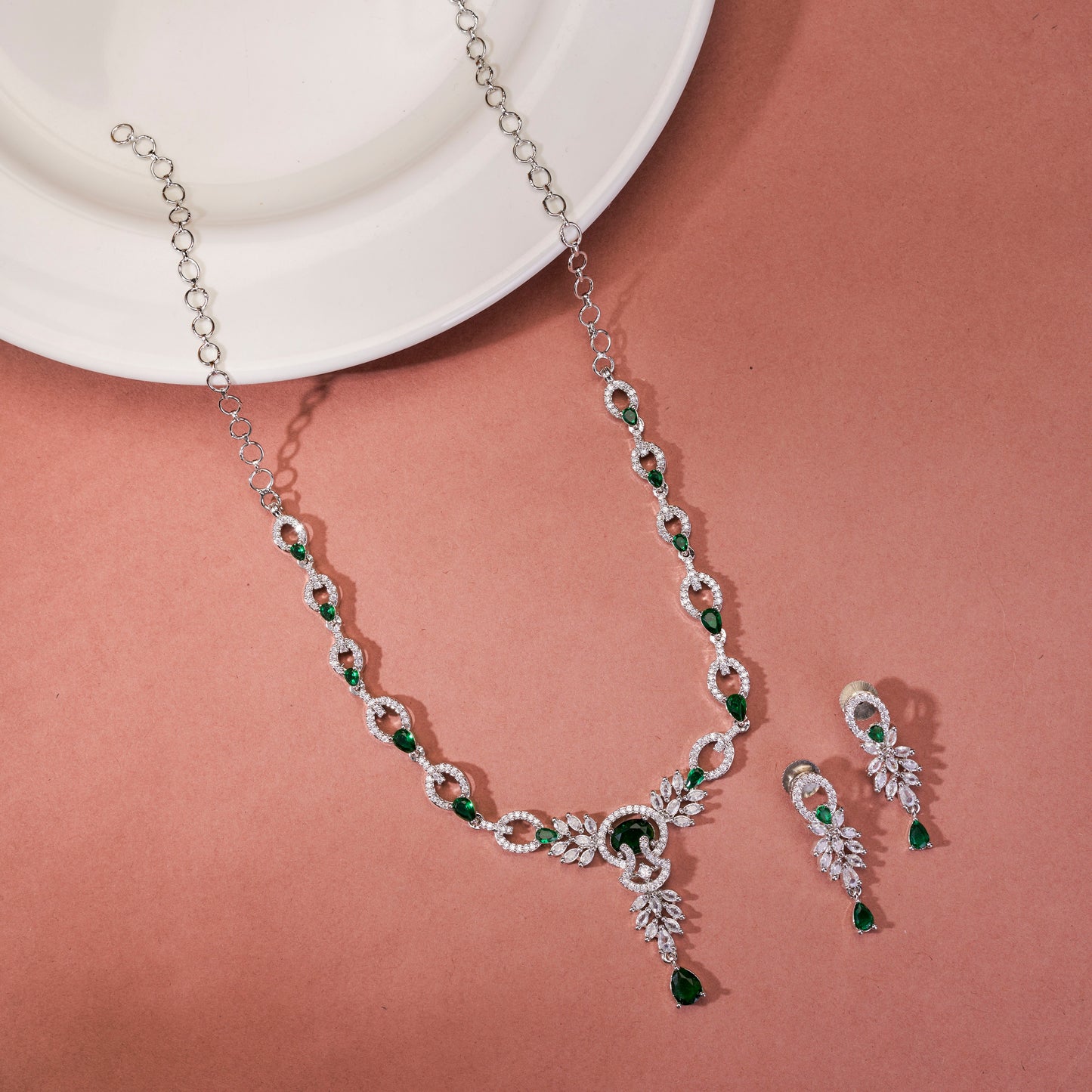 Emerald Enlace Rhodium Plated Necklace