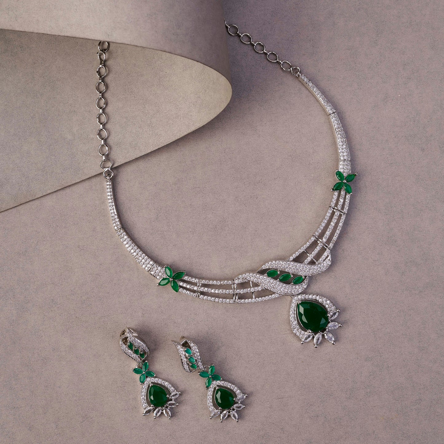 Emerald Elegance Floral Rhodium Plated Necklace Set