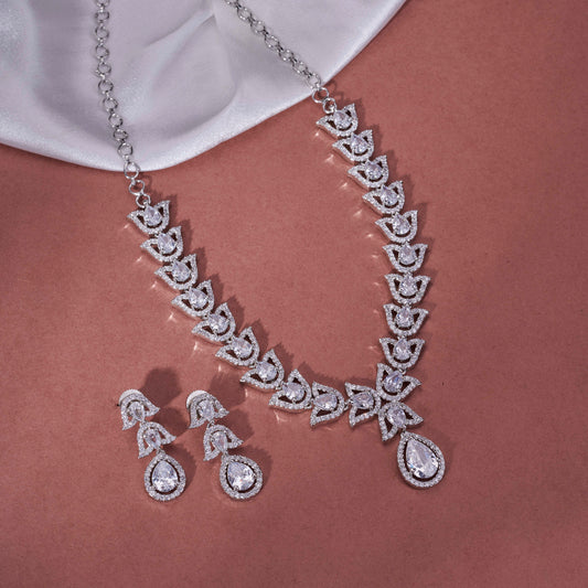 Leaflet Enchanted Rhodium Plated Necklace Set