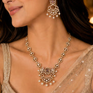 Mehendi Plated Floral Paisley & Teardrop Pattern with Pearl Drops Necklace Set