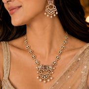 Mehendi Plated Floral Paisley & Teardrop Pattern with Pearl Drops Necklace Set