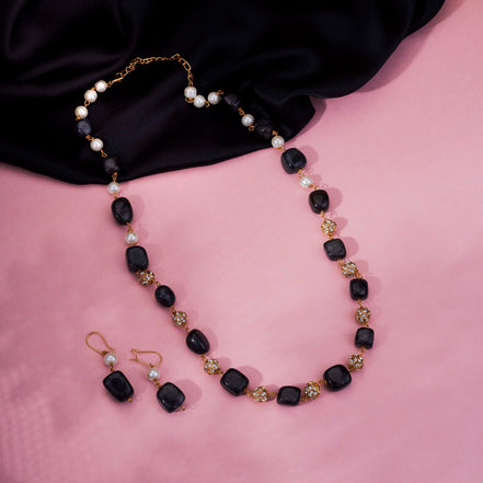 Traditional Pearl & Beaded Gold Plated Necklace with Matching Earrings