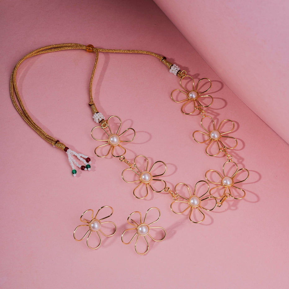Floral Glamour Gold Plated Necklace Set with Earrings