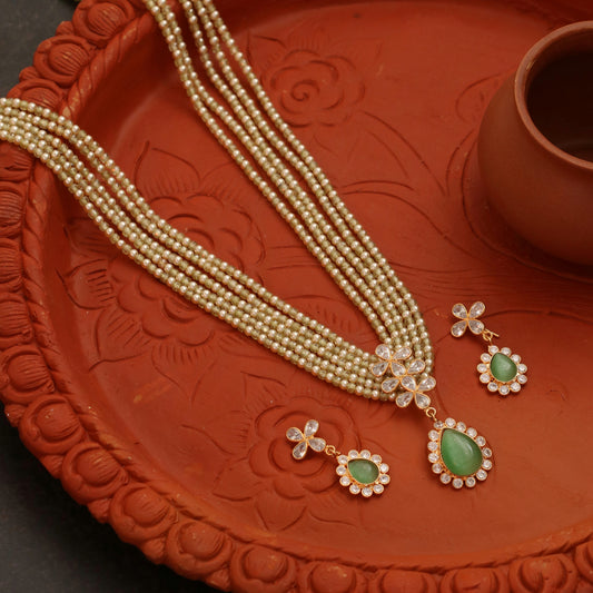 Elegant Floral Beaded Necklace Set with Earrings