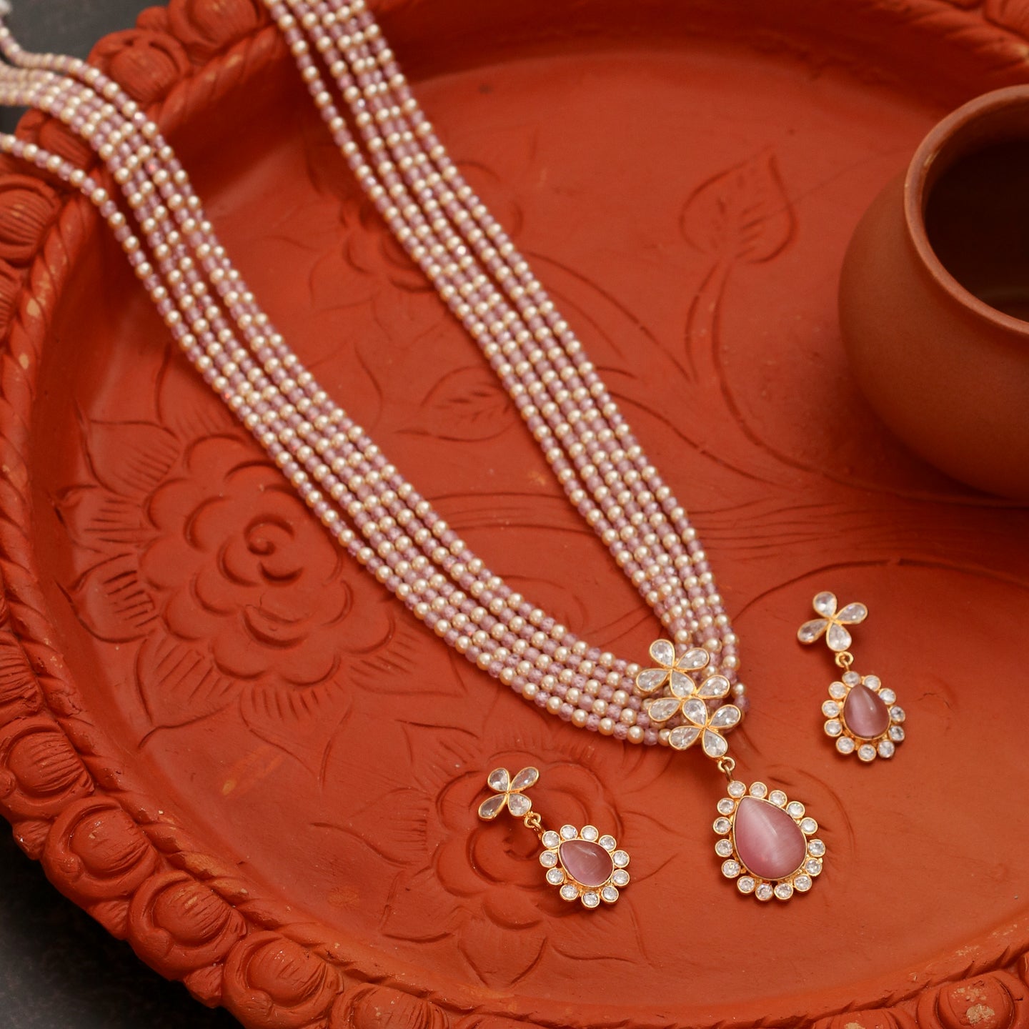 Elegant Floral Beaded Necklace Set with Earrings