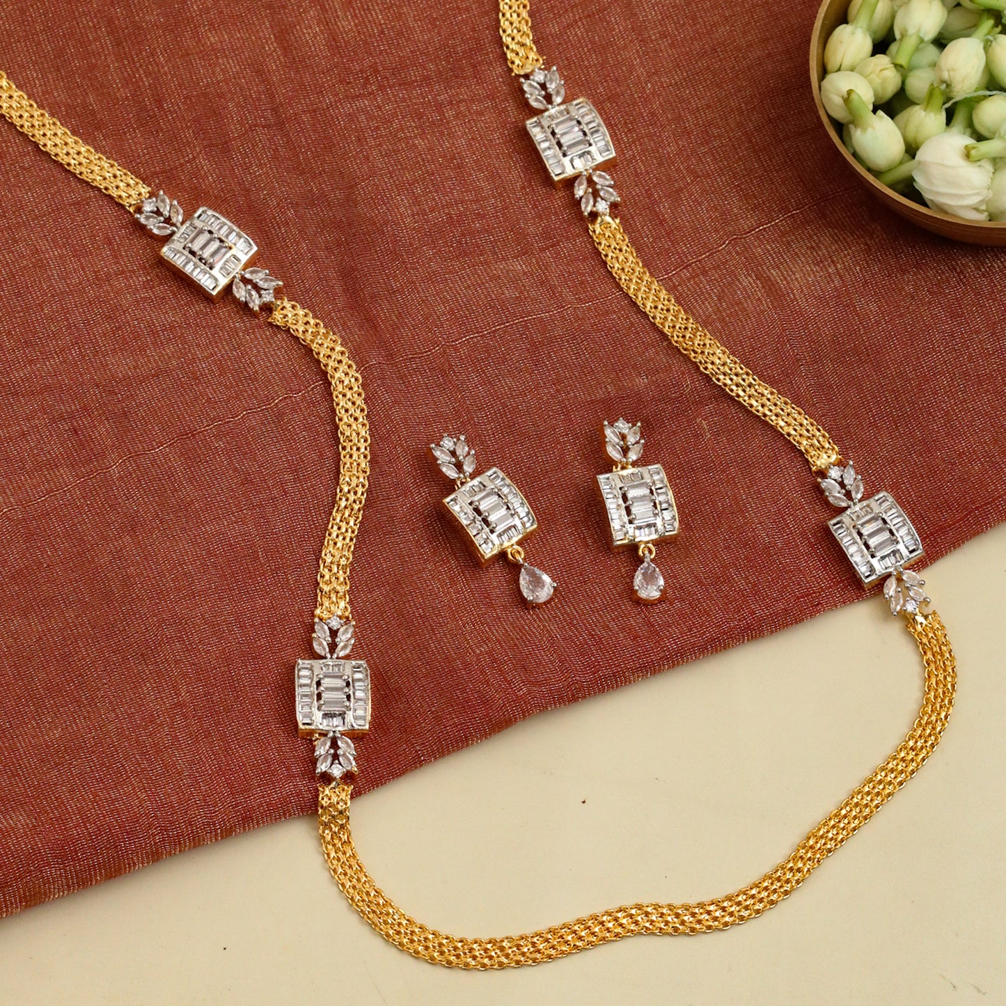 Leaflet Bridged Gold Silver Necklace Set