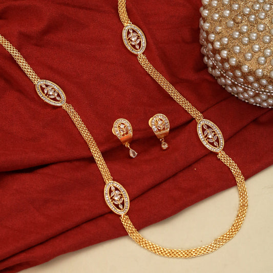Gloomered Oval Gold Plated Necklace Set